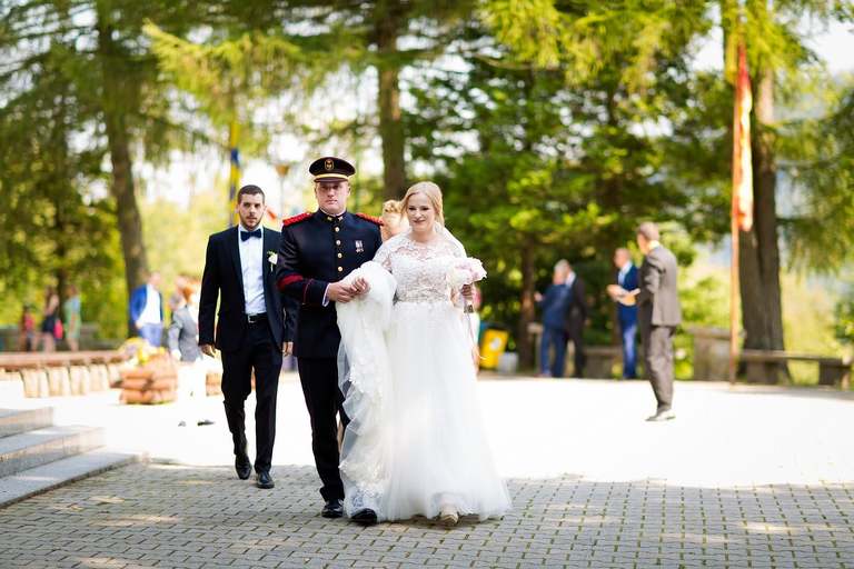 fotografia slubna szczyrk, zdjecia slubne szczyrk, slub w kosciele na gorce w szczyrku, wesele w hotelu alpin szczyrk, hotel alpin szczyrk, kosciol na gorce szczyrk, wesele w alpinie, fotograf slubny zakopane, zdjecia slubne zakopane, fotografia slubna zakopane, zdjecia slubne bielsko, fotograf slubny bielsko, fotografia slubna cieszyn, www.magiaobrazu.com, zdjecia slubne bielsko, fotografia slubna slask, zdjecia slubne zywiec, zdjecia slubne cieszyn, dwoch fotografow na slub, zdjecia slubne slask,