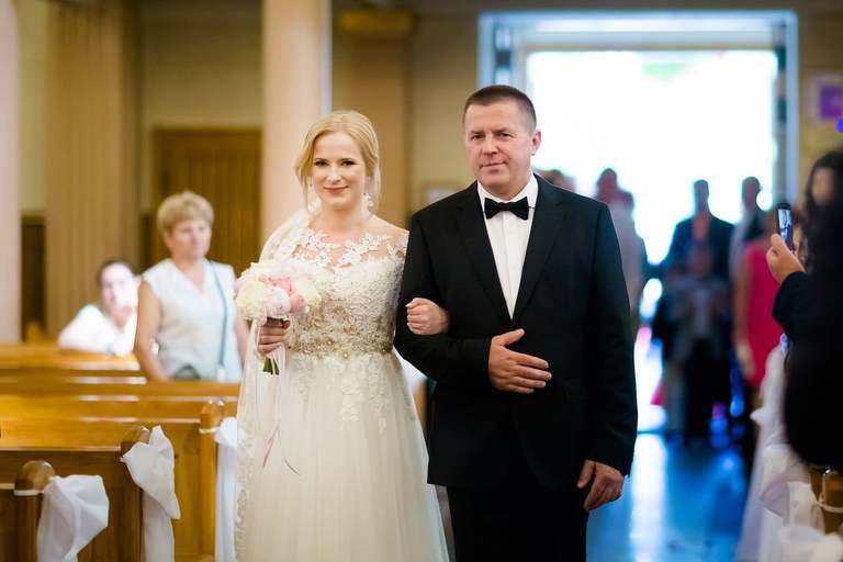 fotografia slubna szczyrk, zdjecia slubne szczyrk, slub w kosciele na gorce w szczyrku, wesele w hotelu alpin szczyrk, hotel alpin szczyrk, kosciol na gorce szczyrk, wesele w alpinie, fotograf slubny zakopane, zdjecia slubne zakopane, fotografia slubna zakopane, zdjecia slubne bielsko, fotograf slubny bielsko, fotografia slubna cieszyn, www.magiaobrazu.com, zdjecia slubne bielsko, fotografia slubna slask, zdjecia slubne zywiec, zdjecia slubne cieszyn, dwoch fotografow na slub, zdjecia slubne slask,