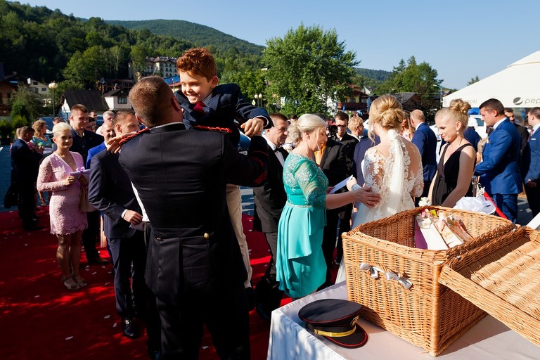 fotografia slubna szczyrk, zdjecia slubne szczyrk, slub w kosciele na gorce w szczyrku, wesele w hotelu alpin szczyrk, hotel alpin szczyrk, kosciol na gorce szczyrk, wesele w alpinie, fotograf slubny zakopane, zdjecia slubne zakopane, fotografia slubna zakopane, zdjecia slubne bielsko, fotograf slubny bielsko, fotografia slubna cieszyn, www.magiaobrazu.com, zdjecia slubne bielsko, fotografia slubna slask, zdjecia slubne zywiec, zdjecia slubne cieszyn, dwoch fotografow na slub, zdjecia slubne slask,