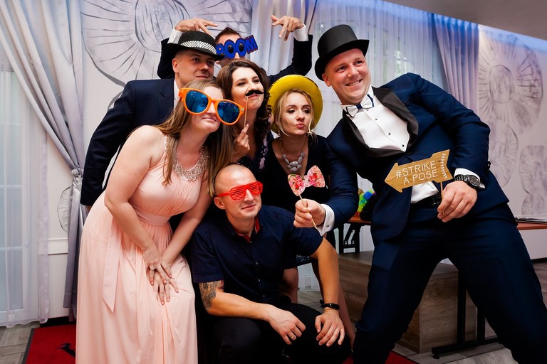 fotografia slubna szczyrk, zdjecia slubne szczyrk, slub w kosciele na gorce w szczyrku, wesele w hotelu alpin szczyrk, hotel alpin szczyrk, kosciol na gorce szczyrk, wesele w alpinie, fotograf slubny zakopane, zdjecia slubne zakopane, fotografia slubna zakopane, zdjecia slubne bielsko, fotograf slubny bielsko, fotografia slubna cieszyn, www.magiaobrazu.com, zdjecia slubne bielsko, fotografia slubna slask, zdjecia slubne zywiec, zdjecia slubne cieszyn, dwoch fotografow na slub, zdjecia slubne slask,