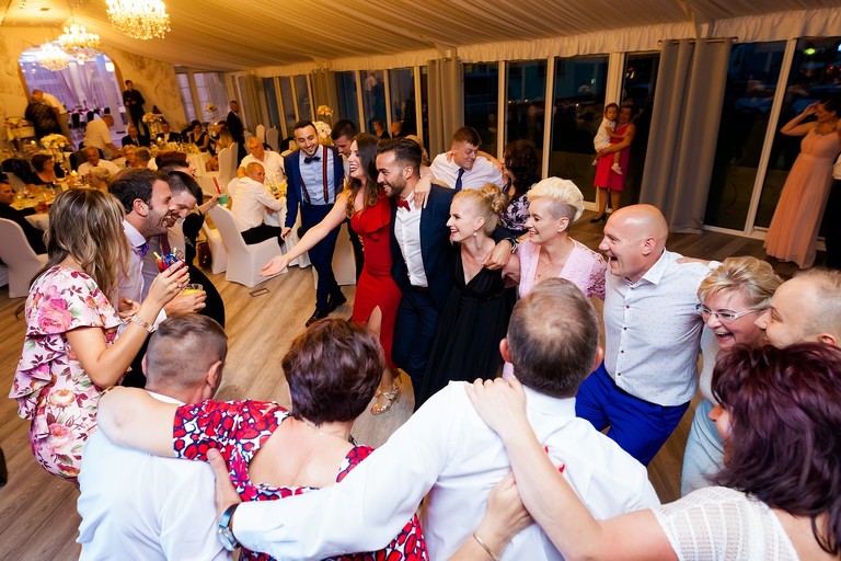 fotografia slubna szczyrk, zdjecia slubne szczyrk, slub w kosciele na gorce w szczyrku, wesele w hotelu alpin szczyrk, hotel alpin szczyrk, kosciol na gorce szczyrk, wesele w alpinie, fotograf slubny zakopane, zdjecia slubne zakopane, fotografia slubna zakopane, zdjecia slubne bielsko, fotograf slubny bielsko, fotografia slubna cieszyn, www.magiaobrazu.com, zdjecia slubne bielsko, fotografia slubna slask, zdjecia slubne zywiec, zdjecia slubne cieszyn, dwoch fotografow na slub, zdjecia slubne slask,