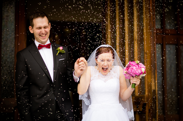 fotografia slubna slask, zdjecia slubne brzeszcze, fotograf slubny brzeszcze, zdjecia slubne slask, wesele w dworku eureka w czechowicach, dworek eureka czechowice, slub w kosciele w jawiszowicach, zdjecia slubne katowice, dwoch fotografow na slub, fotografia slubna krakow,