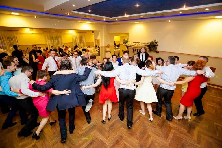 fotografia slubna slask, zdjecia slubne bielsko, fotograf slubny bielsko, zdjecia slubne slask, wesele w osp ligota, slub w kosciele sw barbary w czechowicach, zdjecia slubne katowice, dwoch fotografow na slub, fotografia slubna krakow, zdjecia slubne pszczyna, fotograf slubny slask