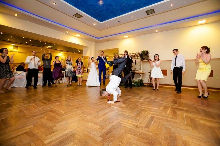 fotografia slubna slask, zdjecia slubne bielsko, fotograf slubny bielsko, zdjecia slubne slask, wesele w osp ligota, slub w kosciele sw barbary w czechowicach, zdjecia slubne katowice, dwoch fotografow na slub, fotografia slubna krakow, zdjecia slubne pszczyna, fotograf slubny slask