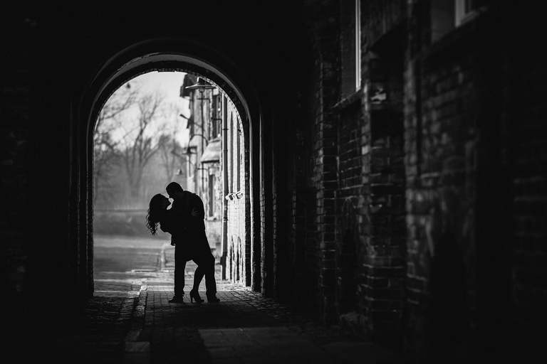 sesja narzeczenska nikiszowiec, sesja z tandemem, plener z tandemem, sesja narzeczenska na tandemie, miejska sesja narzeczenska, miejski plener narzeczenski, sesja zareczynowa slask, zdjecia zareczynowe slask, www.magiaobrazu.com, fotografia slubna śląsk, fotograf slubny krakow, zdjecia przedslubne slask, fotografia slubna slask, romantyczna sesja narzeczenska, engagement session, prewedding photosession,