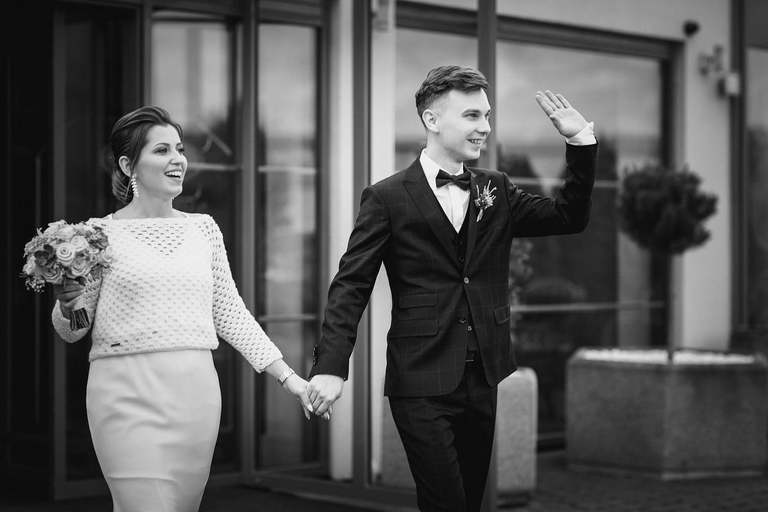 fotografia slubna, fotografia slubna krakow, zdjecia slubne krakow, fotograf slubny krakow, fotograf na wesele krakow, slub w kosciele na skalce w krakowie, kosciol na skalce krakow, wesele w witkowej chacie, hotel witek krakow, witkowa chata, wiosenny slub krakow, zdjecia slubne slask, fotografowie slubni krakow, dwoch fotografow na slub, najpiekniejsze zdjecia slubne, najlepsze zdjecia slubne, zdjecia slubne bielsko, fotograf slubny bielsko, www.magiaobrazu.com, zdjecia slubne bielsko, fotografia slubna slask, fotograf cieszyn, zdjecia slubne cieszyn