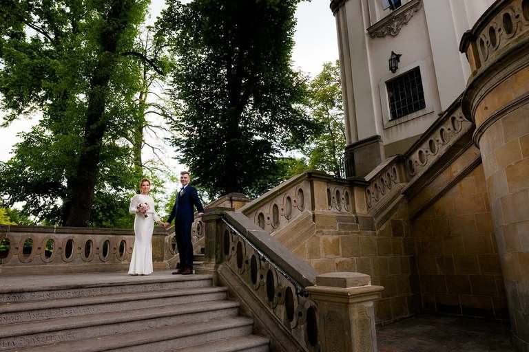 fotografia slubna, fotografia slubna krakow, zdjecia slubne krakow, fotograf slubny krakow, fotograf na wesele krakow, slub w kosciele na skalce w krakowie, kosciol na skalce krakow, wesele w witkowej chacie, hotel witek krakow, witkowa chata, wiosenny slub krakow, zdjecia slubne slask, fotografowie slubni krakow, dwoch fotografow na slub, najpiekniejsze zdjecia slubne, najlepsze zdjecia slubne, zdjecia slubne bielsko, fotograf slubny bielsko, www.magiaobrazu.com, zdjecia slubne bielsko, fotografia slubna slask, fotograf cieszyn, zdjecia slubne cieszyn