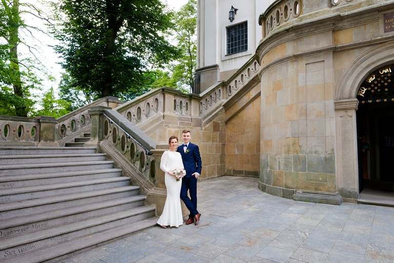 fotografia slubna, fotografia slubna krakow, zdjecia slubne krakow, fotograf slubny krakow, fotograf na wesele krakow, slub w kosciele na skalce w krakowie, kosciol na skalce krakow, wesele w witkowej chacie, hotel witek krakow, witkowa chata, wiosenny slub krakow, zdjecia slubne slask, fotografowie slubni krakow, dwoch fotografow na slub, najpiekniejsze zdjecia slubne, najlepsze zdjecia slubne, zdjecia slubne bielsko, fotograf slubny bielsko, www.magiaobrazu.com, zdjecia slubne bielsko, fotografia slubna slask, fotograf cieszyn, zdjecia slubne cieszyn