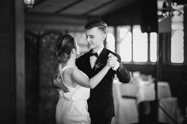 fotografia slubna, fotografia slubna krakow, zdjecia slubne krakow, fotograf slubny krakow, fotograf na wesele krakow, slub w kosciele na skalce w krakowie, kosciol na skalce krakow, wesele w witkowej chacie, hotel witek krakow, witkowa chata, wiosenny slub krakow, zdjecia slubne slask, fotografowie slubni krakow, dwoch fotografow na slub, najpiekniejsze zdjecia slubne, najlepsze zdjecia slubne, zdjecia slubne bielsko, fotograf slubny bielsko, www.magiaobrazu.com, zdjecia slubne bielsko, fotografia slubna slask, fotograf cieszyn, zdjecia slubne cieszyn