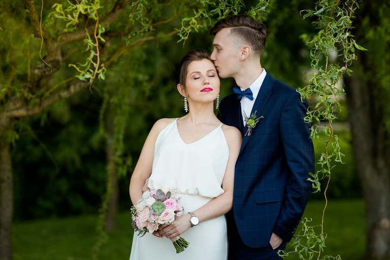 fotografia slubna, fotografia slubna krakow, zdjecia slubne krakow, fotograf slubny krakow, fotograf na wesele krakow, slub w kosciele na skalce w krakowie, kosciol na skalce krakow, wesele w witkowej chacie, hotel witek krakow, witkowa chata, wiosenny slub krakow, zdjecia slubne slask, fotografowie slubni krakow, dwoch fotografow na slub, najpiekniejsze zdjecia slubne, najlepsze zdjecia slubne, zdjecia slubne bielsko, fotograf slubny bielsko, www.magiaobrazu.com, zdjecia slubne bielsko, fotografia slubna slask, fotograf cieszyn, zdjecia slubne cieszyn