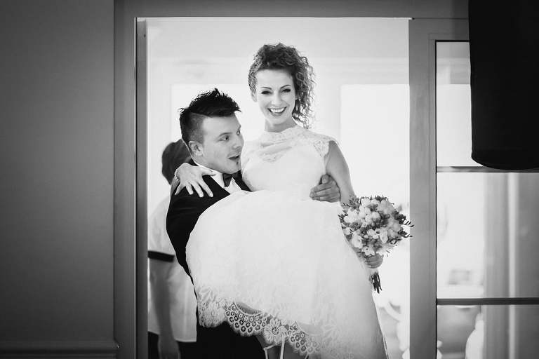 fotografia slubna slask, zdjecia slubne zory, fotograf slubny zory, zdjecia slubne slask, wesele paradise w zorach, slub w kosciele w orzeszu, zdjecia slubne katowice, dwoch fotografow na slub, fotografia slubna krakow, dom przyjec paradise zory, fotografia slubna cieszyn, zdjecia slubne zywiec, fotograf slubny jastrzebie