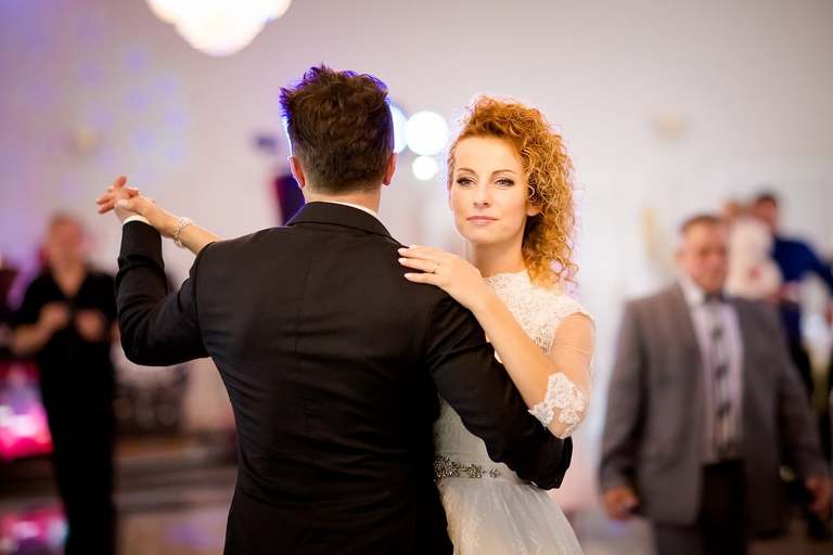 fotografia slubna slask, zdjecia slubne zory, fotograf slubny zory, zdjecia slubne slask, wesele paradise w zorach, slub w kosciele w orzeszu, zdjecia slubne katowice, dwoch fotografow na slub, fotografia slubna krakow, dom przyjec paradise zory, fotografia slubna cieszyn, zdjecia slubne zywiec, fotograf slubny jastrzebie