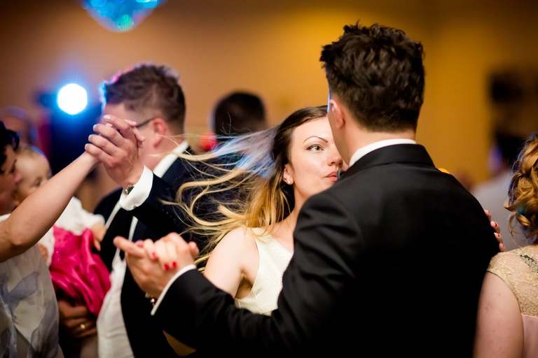 fotografia slubna slask, zdjecia slubne zory, fotograf slubny zory, zdjecia slubne slask, wesele paradise w zorach, slub w kosciele w orzeszu, zdjecia slubne katowice, dwoch fotografow na slub, fotografia slubna krakow, dom przyjec paradise zory, fotografia slubna cieszyn, zdjecia slubne zywiec, fotograf slubny jastrzebie