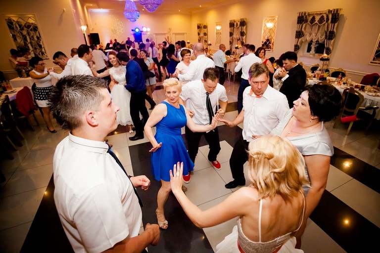 fotografia slubna slask, zdjecia slubne zory, fotograf slubny zory, zdjecia slubne slask, wesele paradise w zorach, slub w kosciele w orzeszu, zdjecia slubne katowice, dwoch fotografow na slub, fotografia slubna krakow, dom przyjec paradise zory, fotografia slubna cieszyn, zdjecia slubne zywiec, fotograf slubny jastrzebie