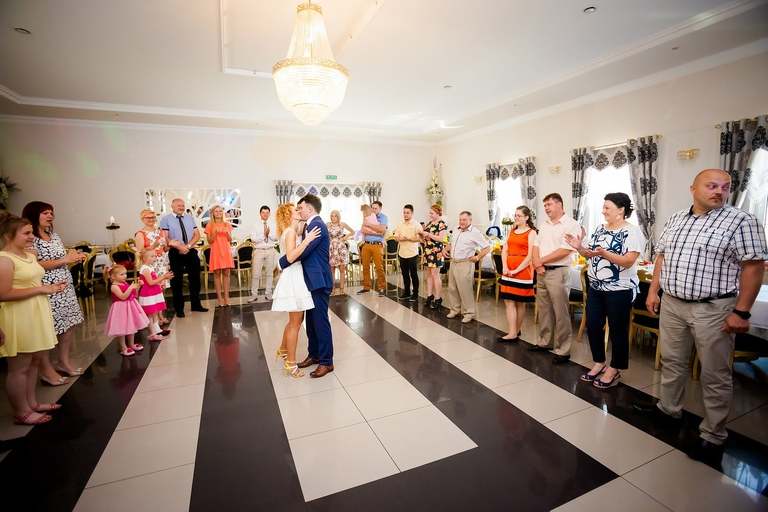 fotografia slubna slask, zdjecia slubne zory, fotograf slubny zory, zdjecia slubne slask, wesele paradise w zorach, slub w kosciele w orzeszu, zdjecia slubne katowice, dwoch fotografow na slub, fotografia slubna krakow, dom przyjec paradise zory, fotografia slubna cieszyn, zdjecia slubne zywiec, fotograf slubny jastrzebie