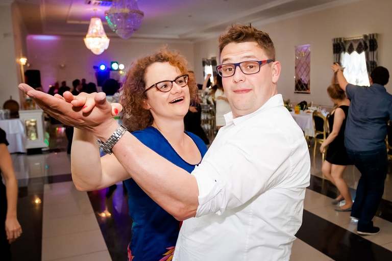 fotografia slubna slask, zdjecia slubne zory, fotograf slubny zory, zdjecia slubne slask, wesele paradise w zorach, slub w kosciele w orzeszu, zdjecia slubne katowice, dwoch fotografow na slub, fotografia slubna krakow, dom przyjec paradise zory, fotografia slubna cieszyn, zdjecia slubne zywiec, fotograf slubny jastrzebie