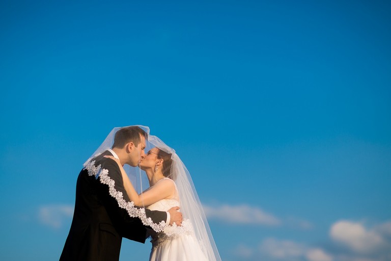 sesja slubna na pustyni, plener slubny pustynia, sesja slubna na zamku, plener slubny zamek, zamkowy plener slubny, sesja slubna na jurze, plener na zamku, fotografia slubna slask, zdjecia slubne brzeszcze, fotograf slubny brzeszcze, zdjecia slubne slask, zdjecia slubne katowice, dwoch fotografow na slub, fotografia slubna krakow,