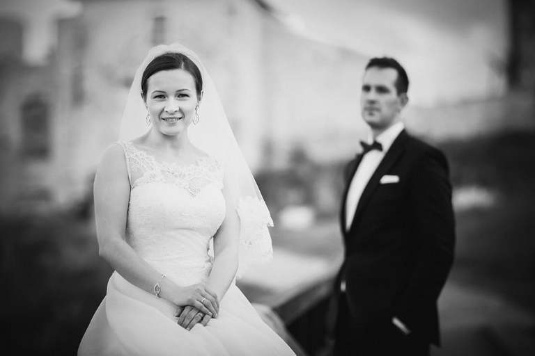 sesja slubna na pustyni, plener slubny pustynia, sesja slubna na zamku, plener slubny zamek, zamkowy plener slubny, sesja slubna na jurze, plener na zamku, fotografia slubna slask, zdjecia slubne brzeszcze, fotograf slubny brzeszcze, zdjecia slubne slask, zdjecia slubne katowice, dwoch fotografow na slub, fotografia slubna krakow,