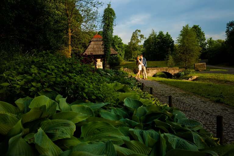 sesja narzeczenska katowice, miejska sesja narzeczenska, wiosenny plener narzeczenski, plener zareczynowy gliwice, sesja zareczynowa slask, sesja narzeczenska gliwice, zdjecia zareczynowe slask, www.magiaobrazu.com, fotografia slubna śląsk, fotograf slubny krakow, zdjecia przedslubne slask, fotografia slubna slask, romantyczna sesja narzeczenska, engagement session, prewedding photosession,