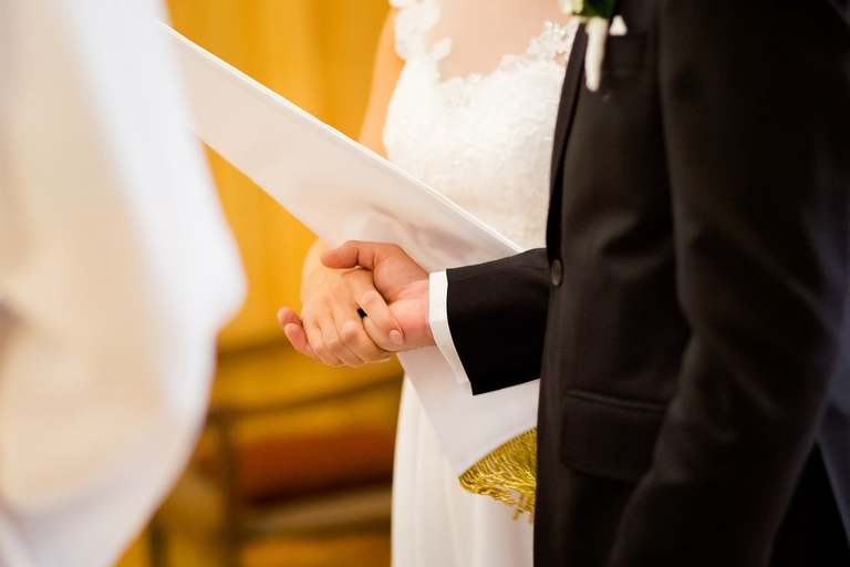 fotografia slubna, fotografia slubna krakow, zdjecia slubne oswiecim, zdjecia slubne krakow, fotograf slubny krakow, fotograf na wesele krakow, slub w kosciele w zalasiu, slub zalas, wesele Kasztel Kajasowka w Rybnej, wesele w Kajasowce Rybna, zdjecia slubne bielsko, fotograf slubny bielsko, www.magiaobrazu.com, zdjecia slubne bielsko, fotografia slubna slask, fotograf cieszyn, zdjecia slubne cieszyn, fotografia slubna oswiecin