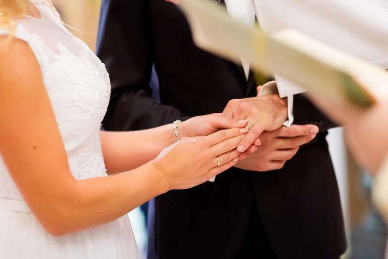 fotografia slubna, fotografia slubna krakow, zdjecia slubne oswiecim, zdjecia slubne krakow, fotograf slubny krakow, fotograf na wesele krakow, slub w kosciele w zalasiu, slub zalas, wesele Kasztel Kajasowka w Rybnej, wesele w Kajasowce Rybna, zdjecia slubne bielsko, fotograf slubny bielsko, www.magiaobrazu.com, zdjecia slubne bielsko, fotografia slubna slask, fotograf cieszyn, zdjecia slubne cieszyn, fotografia slubna oswiecin