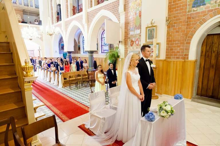 fotografia slubna, fotografia slubna krakow, zdjecia slubne oswiecim, zdjecia slubne krakow, fotograf slubny krakow, fotograf na wesele krakow, slub w kosciele w zalasiu, slub zalas, wesele Kasztel Kajasowka w Rybnej, wesele w Kajasowce Rybna, zdjecia slubne bielsko, fotograf slubny bielsko, www.magiaobrazu.com, zdjecia slubne bielsko, fotografia slubna slask, fotograf cieszyn, zdjecia slubne cieszyn, fotografia slubna oswiecin