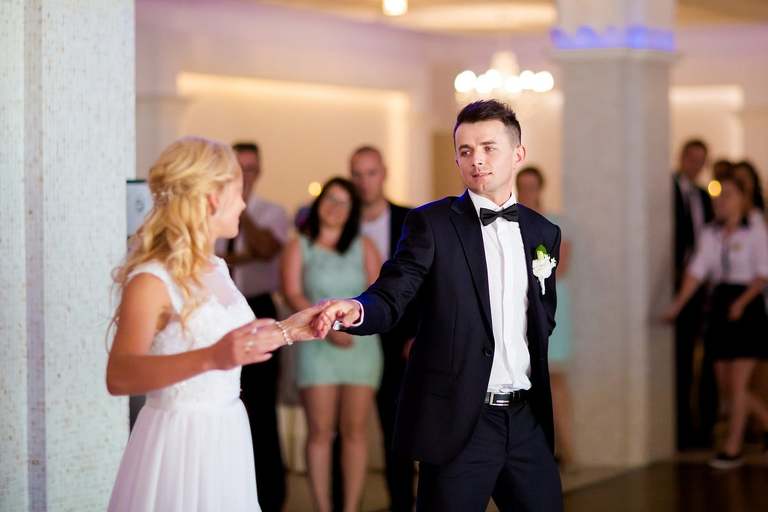 fotografia slubna, fotografia slubna krakow, zdjecia slubne oswiecim, zdjecia slubne krakow, fotograf slubny krakow, fotograf na wesele krakow, slub w kosciele w zalasiu, slub zalas, wesele Kasztel Kajasowka w Rybnej, wesele w Kajasowce Rybna, zdjecia slubne bielsko, fotograf slubny bielsko, www.magiaobrazu.com, zdjecia slubne bielsko, fotografia slubna slask, fotograf cieszyn, zdjecia slubne cieszyn, fotografia slubna oswiecin