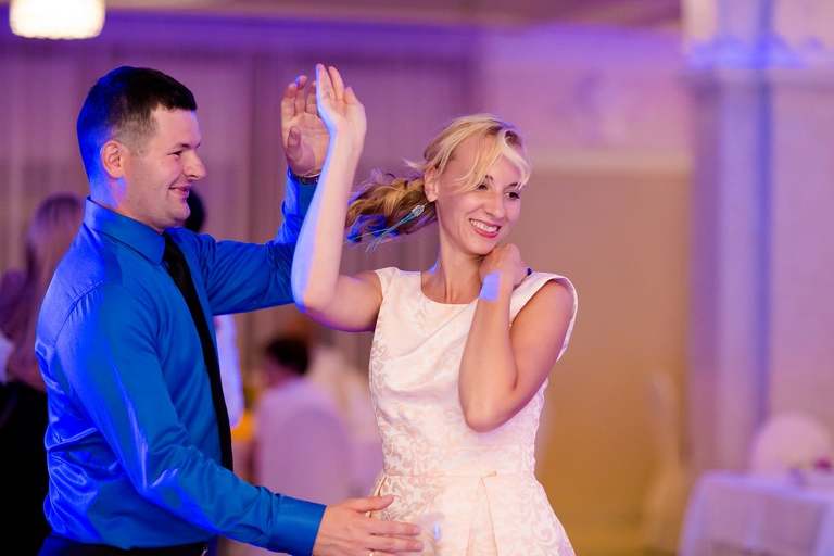 fotografia slubna, fotografia slubna krakow, zdjecia slubne oswiecim, zdjecia slubne krakow, fotograf slubny krakow, fotograf na wesele krakow, slub w kosciele w zalasiu, slub zalas, wesele Kasztel Kajasowka w Rybnej, wesele w Kajasowce Rybna, zdjecia slubne bielsko, fotograf slubny bielsko, www.magiaobrazu.com, zdjecia slubne bielsko, fotografia slubna slask, fotograf cieszyn, zdjecia slubne cieszyn, fotografia slubna oswiecin