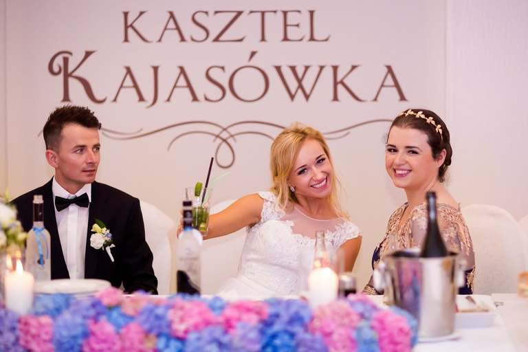 fotografia slubna, fotografia slubna krakow, zdjecia slubne oswiecim, zdjecia slubne krakow, fotograf slubny krakow, fotograf na wesele krakow, slub w kosciele w zalasiu, slub zalas, wesele Kasztel Kajasowka w Rybnej, wesele w Kajasowce Rybna, zdjecia slubne bielsko, fotograf slubny bielsko, www.magiaobrazu.com, zdjecia slubne bielsko, fotografia slubna slask, fotograf cieszyn, zdjecia slubne cieszyn, fotografia slubna oswiecin