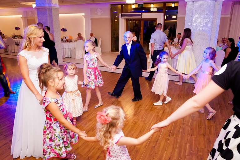 fotografia slubna, fotografia slubna krakow, zdjecia slubne oswiecim, zdjecia slubne krakow, fotograf slubny krakow, fotograf na wesele krakow, slub w kosciele w zalasiu, slub zalas, wesele Kasztel Kajasowka w Rybnej, wesele w Kajasowce Rybna, zdjecia slubne bielsko, fotograf slubny bielsko, www.magiaobrazu.com, zdjecia slubne bielsko, fotografia slubna slask, fotograf cieszyn, zdjecia slubne cieszyn, fotografia slubna oswiecin