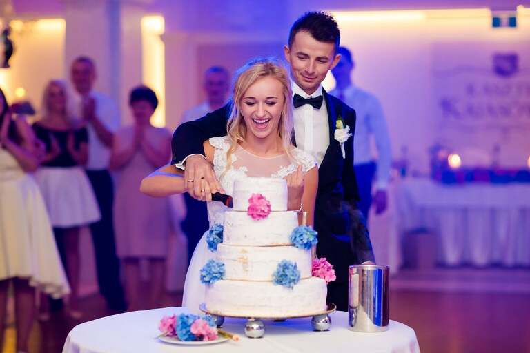 fotografia slubna, fotografia slubna krakow, zdjecia slubne oswiecim, zdjecia slubne krakow, fotograf slubny krakow, fotograf na wesele krakow, slub w kosciele w zalasiu, slub zalas, wesele Kasztel Kajasowka w Rybnej, wesele w Kajasowce Rybna, zdjecia slubne bielsko, fotograf slubny bielsko, www.magiaobrazu.com, zdjecia slubne bielsko, fotografia slubna slask, fotograf cieszyn, zdjecia slubne cieszyn, fotografia slubna oswiecin