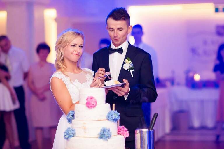 fotografia slubna, fotografia slubna krakow, zdjecia slubne oswiecim, zdjecia slubne krakow, fotograf slubny krakow, fotograf na wesele krakow, slub w kosciele w zalasiu, slub zalas, wesele Kasztel Kajasowka w Rybnej, wesele w Kajasowce Rybna, zdjecia slubne bielsko, fotograf slubny bielsko, www.magiaobrazu.com, zdjecia slubne bielsko, fotografia slubna slask, fotograf cieszyn, zdjecia slubne cieszyn, fotografia slubna oswiecin