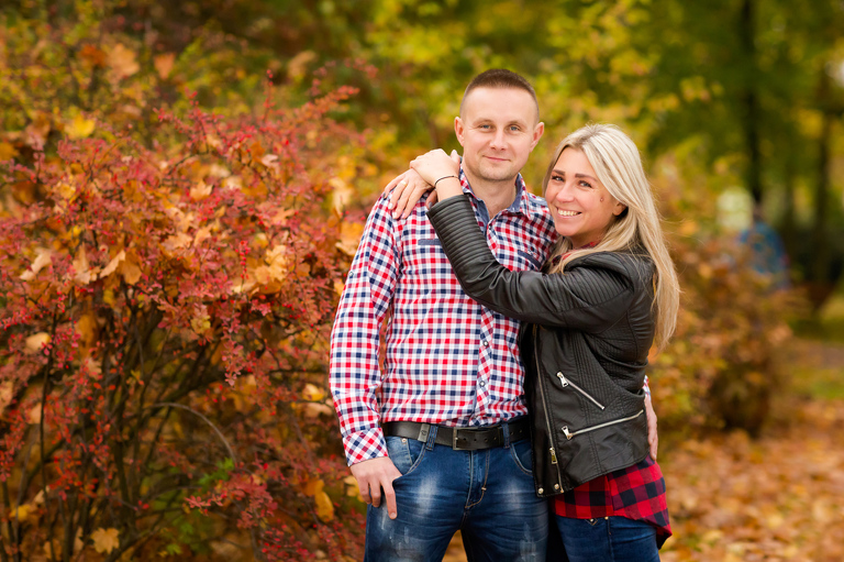 sesje par pszczyna, sesja rocznicowa pary pszczyna, fotografia rodzinna pszczyna, sesje rodzinne pszczyna, plener rocznicowy pszczyna, sesja z okazji rocznicy slubu, sesja narzeczenska katowice, miejska sesja sesja zareczynowa slask, sesja narzeczenska pszczyna, zdjecia zareczynowe slask, www.magiaobrazu.com, fotografia slubna slask, fotograf slubny krakow, zdjecia przedslubne slask, fotografia slubna slask, romantyczna sesja narzeczenska, engagement session, prewedding photosession,