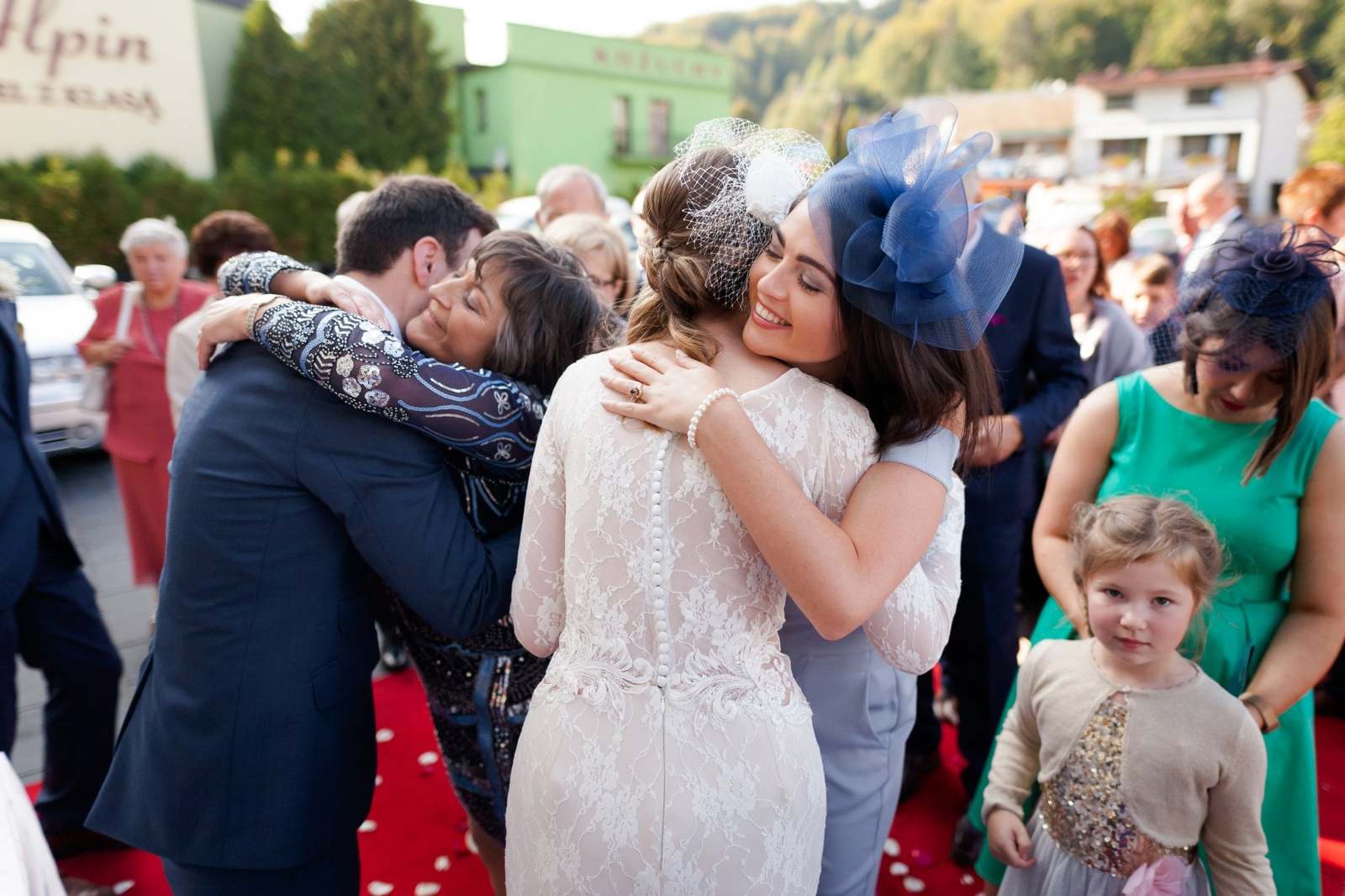 plenerowy slub slask, slub plenerowy w beskidach, slub w alpinie, wesele w alpinie, plenerowa ceremonia alpin, ceremonia w plenerze alpin, wesele w hotelu Alpin w Szczyrku, wesele w alpinie szczyrk, fotografia slubna szczyrk, zdjecia slubne szczyrk, fotograf slubny bielsko, fotograf na wesele bielsko, fotograf slubny szczyrk, fotografia slubna slask, fotografia slubna katowice, zdjecia slubne katowice, fotograf slubny katowice, zdjecia slubne bielsko, dwoch fotografow na slub, fotografia slubna krakow,