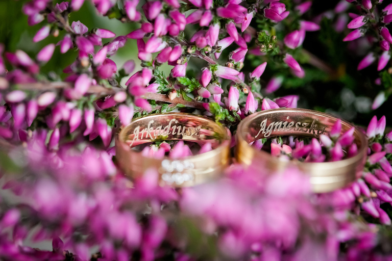 fotograf slubny slask; dwoje fotografow na slub; fotografowie slubni slask; fotograf slubny bielsko; fotografia slubna, reportaz slubny, www.magiaobrazu.com, zdjecia slubne, fotoreportaz slubny; fotograf pszczyna; zdjecia slubne bielsko; dworek weselny w bestwince;