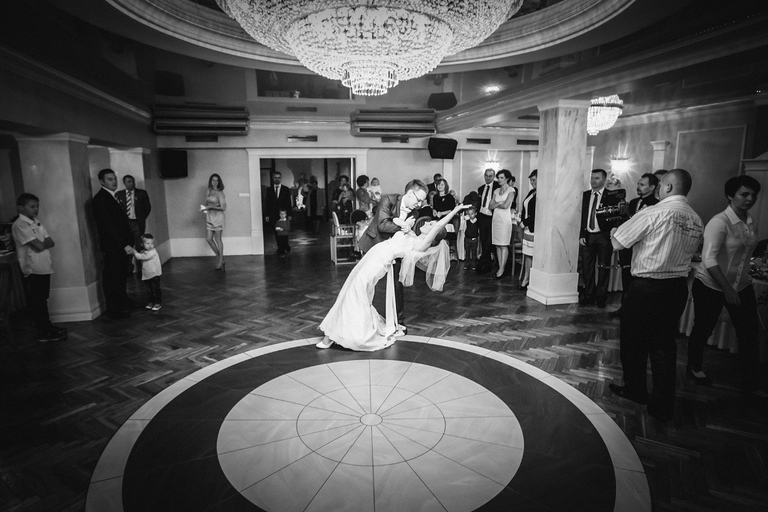 fotograf slubny slask; dwoje fotografow na slub; fotografowie slubni slask; fotograf slubny bielsko; fotografia slubna, reportaz slubny, www.magiaobrazu.com, zdjecia slubne, fotoreportaz slubny; fotograf pszczyna; zdjecia slubne bielsko; dworek weselny w bestwince;