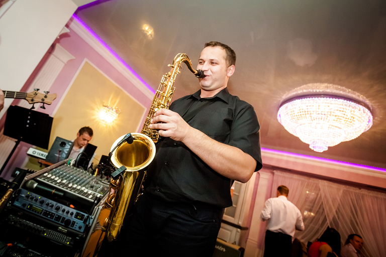 fotograf slubny slask; dwoje fotografow na slub; fotografowie slubni slask; fotograf slubny bielsko; fotografia slubna, reportaz slubny, www.magiaobrazu.com, zdjecia slubne, fotoreportaz slubny; fotograf pszczyna; zdjecia slubne bielsko; dworek weselny w bestwince;