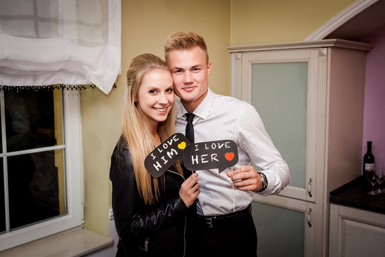 fotograf slubny slask; dwoje fotografow na slub; fotografowie slubni slask; fotograf slubny bielsko; fotografia slubna, reportaz slubny, www.magiaobrazu.com, zdjecia slubne, fotoreportaz slubny; fotograf pszczyna; zdjecia slubne bielsko; dworek weselny w bestwince;