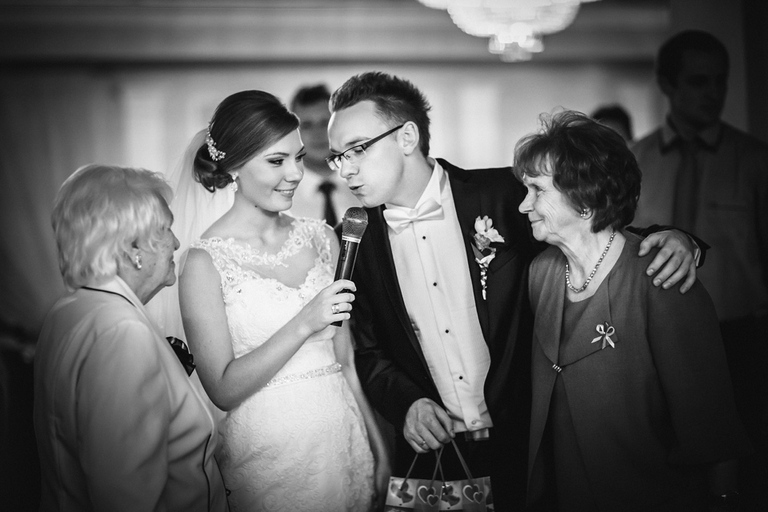 fotograf slubny slask; dwoje fotografow na slub; fotografowie slubni slask; fotograf slubny bielsko; fotografia slubna, reportaz slubny, www.magiaobrazu.com, zdjecia slubne, fotoreportaz slubny; fotograf pszczyna; zdjecia slubne bielsko; dworek weselny w bestwince;