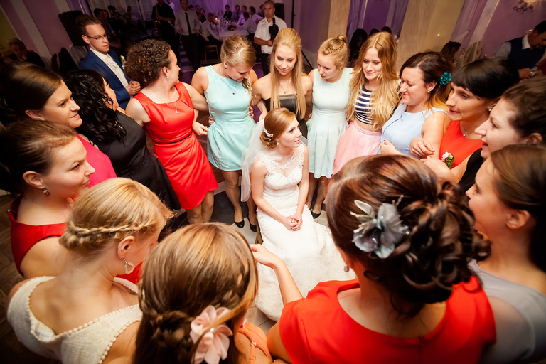 fotograf slubny slask; dwoje fotografow na slub; fotografowie slubni slask; fotograf slubny bielsko; fotografia slubna, reportaz slubny, www.magiaobrazu.com, zdjecia slubne, fotoreportaz slubny; fotograf pszczyna; zdjecia slubne bielsko; dworek weselny w bestwince;