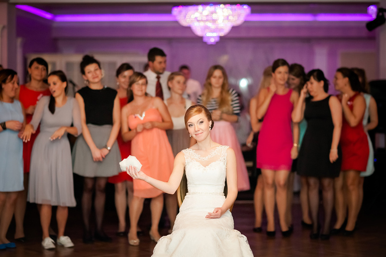 fotograf slubny slask; dwoje fotografow na slub; fotografowie slubni slask; fotograf slubny bielsko; fotografia slubna, reportaz slubny, www.magiaobrazu.com, zdjecia slubne, fotoreportaz slubny; fotograf pszczyna; zdjecia slubne bielsko; dworek weselny w bestwince;