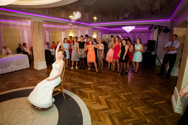 fotograf slubny slask; dwoje fotografow na slub; fotografowie slubni slask; fotograf slubny bielsko; fotografia slubna, reportaz slubny, www.magiaobrazu.com, zdjecia slubne, fotoreportaz slubny; fotograf pszczyna; zdjecia slubne bielsko; dworek weselny w bestwince;