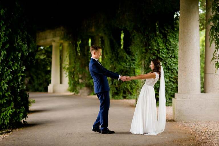 fotografia slubna opole, zdjecia slubne opole, plener slubny wroclaw, sesja slubna we wroclawiu, miejska sesja slubna wroclaw, fotografia slubna opolskie, zdjecia slubne opole, www.magiaobrazu.com, fotograf slubny bielsko, fotograf slubny slask, zdjecia slubne czechowice, Anna i Jacek Bieniek, dwoch fotografow na slub, zdjecia slubne slask, zdjecia slubne bielsko, fotografia slubna bielsko, fotograf czechowice, plener slubny w bielsku, sesja slubna bielsko