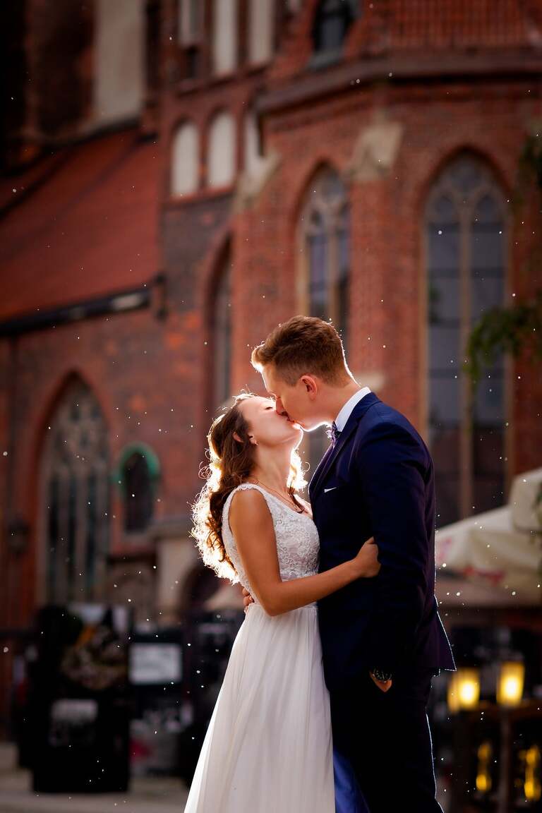 fotografia slubna opole, zdjecia slubne opole, plener slubny wroclaw, sesja slubna we wroclawiu, miejska sesja slubna wroclaw, fotografia slubna opolskie, zdjecia slubne opole, www.magiaobrazu.com, fotograf slubny bielsko, fotograf slubny slask, zdjecia slubne czechowice, Anna i Jacek Bieniek, dwoch fotografow na slub, zdjecia slubne slask, zdjecia slubne bielsko, fotografia slubna bielsko, fotograf czechowice, plener slubny w bielsku, sesja slubna bielsko