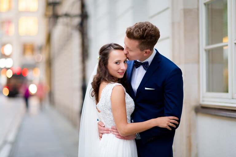 fotografia slubna opole, zdjecia slubne opole, plener slubny wroclaw, sesja slubna we wroclawiu, miejska sesja slubna wroclaw, fotografia slubna opolskie, zdjecia slubne opole, www.magiaobrazu.com, fotograf slubny bielsko, fotograf slubny slask, zdjecia slubne czechowice, Anna i Jacek Bieniek, dwoch fotografow na slub, zdjecia slubne slask, zdjecia slubne bielsko, fotografia slubna bielsko, fotograf czechowice, plener slubny w bielsku, sesja slubna bielsko