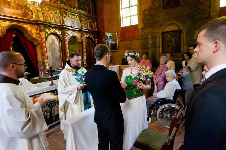 fotografia slubna nowy sacz, zdjecia slubne nowy sacz, slub w skansenie nowy sacz, wesele w miasteczku galicyjskim w nowym saczu, miasteczko galicyjskie nowy sacz, fotograf slubny zakopane, zdjecia slubne zakopane, fotografia slubna zakopane, zdjecia slubne bielsko, fotograf slubny bielsko, fotografia slubna cieszyn, www.magiaobrazu.com, zdjecia slubne bielsko, fotografia slubna slask, zdjecia slubne zywiec, zdjecia slubne cieszyn, dwoch fotografow na slub, zdjecia slubne slask,