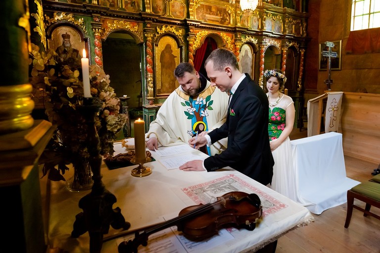 fotografia slubna nowy sacz, zdjecia slubne nowy sacz, slub w skansenie nowy sacz, wesele w miasteczku galicyjskim w nowym saczu, miasteczko galicyjskie nowy sacz, fotograf slubny zakopane, zdjecia slubne zakopane, fotografia slubna zakopane, zdjecia slubne bielsko, fotograf slubny bielsko, fotografia slubna cieszyn, www.magiaobrazu.com, zdjecia slubne bielsko, fotografia slubna slask, zdjecia slubne zywiec, zdjecia slubne cieszyn, dwoch fotografow na slub, zdjecia slubne slask,