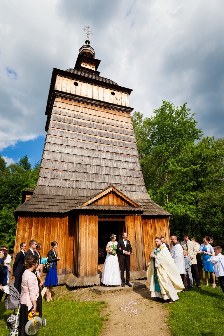 fotografia slubna nowy sacz, zdjecia slubne nowy sacz, slub w skansenie nowy sacz, wesele w miasteczku galicyjskim w nowym saczu, miasteczko galicyjskie nowy sacz, fotograf slubny zakopane, zdjecia slubne zakopane, fotografia slubna zakopane, zdjecia slubne bielsko, fotograf slubny bielsko, fotografia slubna cieszyn, www.magiaobrazu.com, zdjecia slubne bielsko, fotografia slubna slask, zdjecia slubne zywiec, zdjecia slubne cieszyn, dwoch fotografow na slub, zdjecia slubne slask,