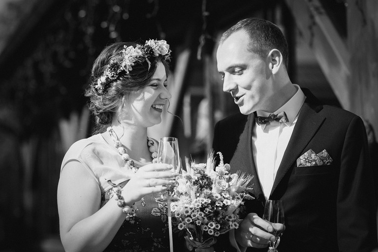 fotografia slubna nowy sacz, zdjecia slubne nowy sacz, slub w skansenie nowy sacz, wesele w miasteczku galicyjskim w nowym saczu, miasteczko galicyjskie nowy sacz, fotograf slubny zakopane, zdjecia slubne zakopane, fotografia slubna zakopane, zdjecia slubne bielsko, fotograf slubny bielsko, fotografia slubna cieszyn, www.magiaobrazu.com, zdjecia slubne bielsko, fotografia slubna slask, zdjecia slubne zywiec, zdjecia slubne cieszyn, dwoch fotografow na slub, zdjecia slubne slask,