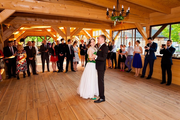 fotografia slubna nowy sacz, zdjecia slubne nowy sacz, slub w skansenie nowy sacz, wesele w miasteczku galicyjskim w nowym saczu, miasteczko galicyjskie nowy sacz, fotograf slubny zakopane, zdjecia slubne zakopane, fotografia slubna zakopane, zdjecia slubne bielsko, fotograf slubny bielsko, fotografia slubna cieszyn, www.magiaobrazu.com, zdjecia slubne bielsko, fotografia slubna slask, zdjecia slubne zywiec, zdjecia slubne cieszyn, dwoch fotografow na slub, zdjecia slubne slask,